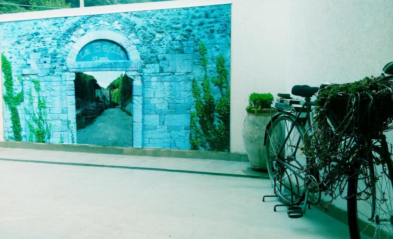 La Badia Hotel Messina Luaran gambar