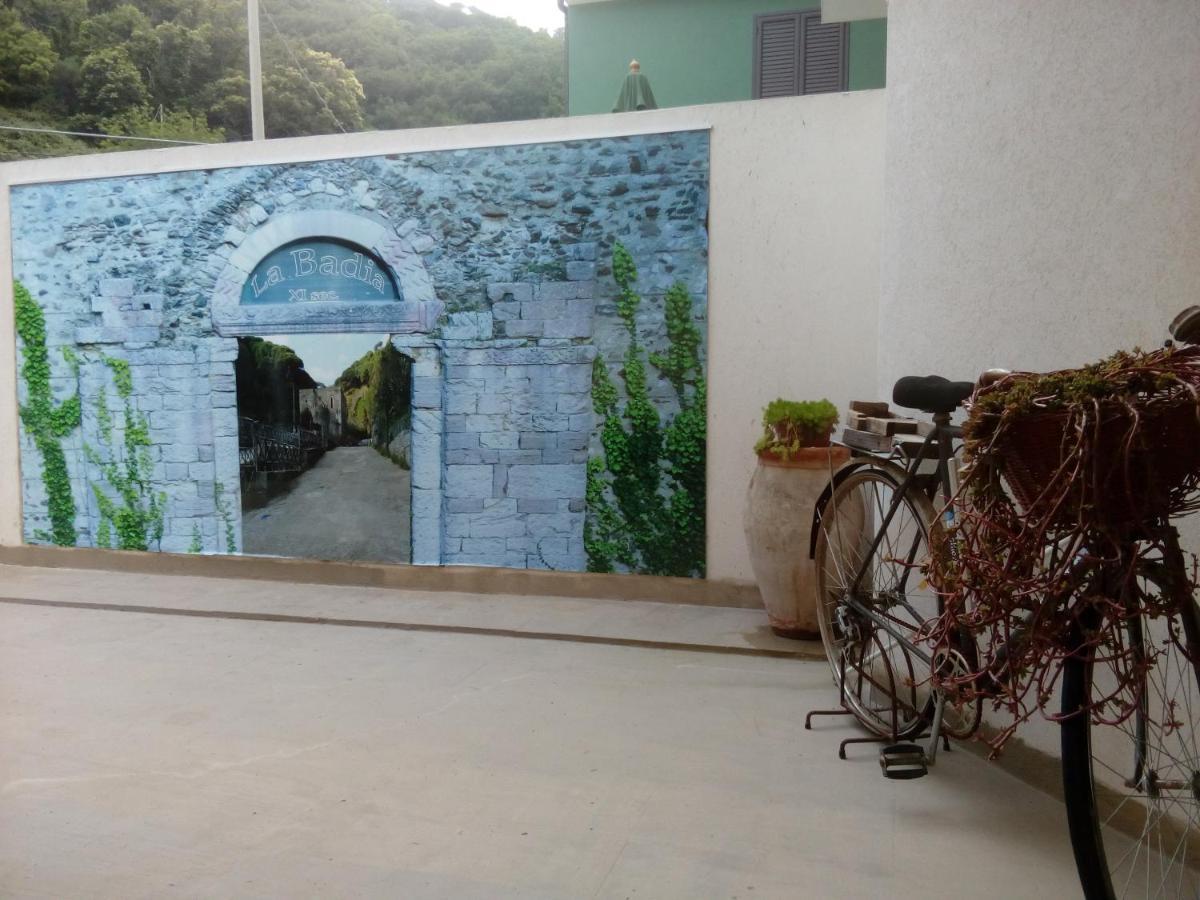 La Badia Hotel Messina Luaran gambar