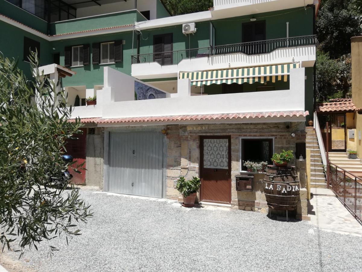 La Badia Hotel Messina Luaran gambar