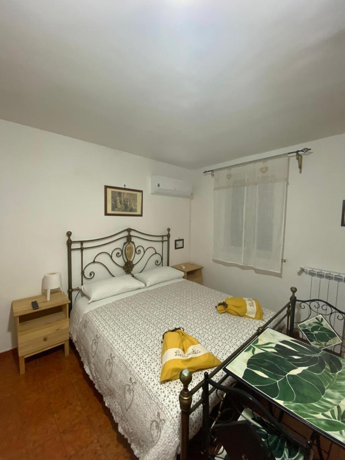 La Badia Hotel Messina Bilik gambar